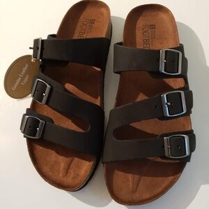 WOMEN'S WHITE MOUNTAIN GREATEST FOOTBED'S SANDALS sz. 8M